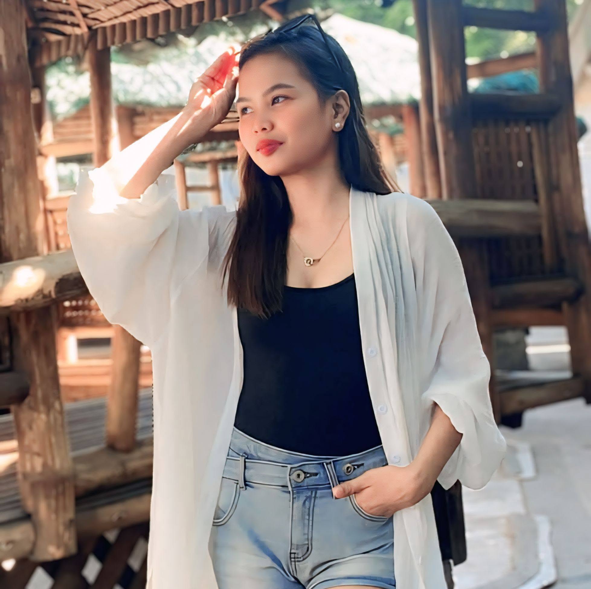 Ailyn Dela Cruz